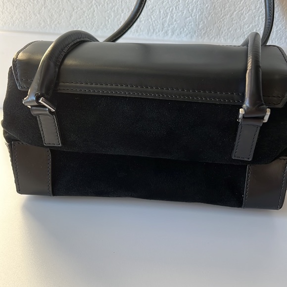 Preowned Fratelli Rossetti black handbag suede & leather, shoulder strap… - Picture 2 of 9